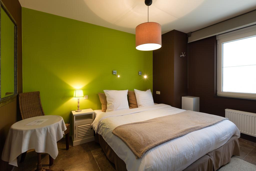 Guesthouse Amfora โปเปอริงเงอ ภายนอก รูปภาพ